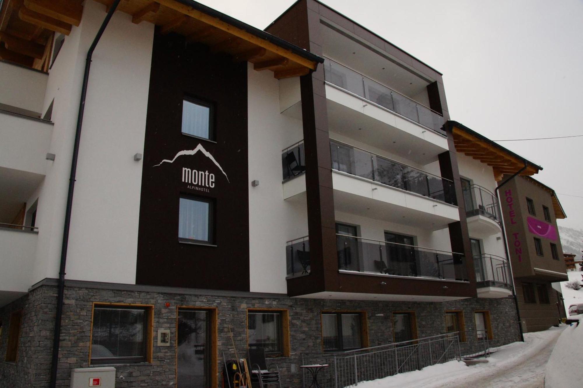 Alpinhotel Monte Superior - Silvretta Card Premium Betrieb Гальтюр Екстер'єр фото