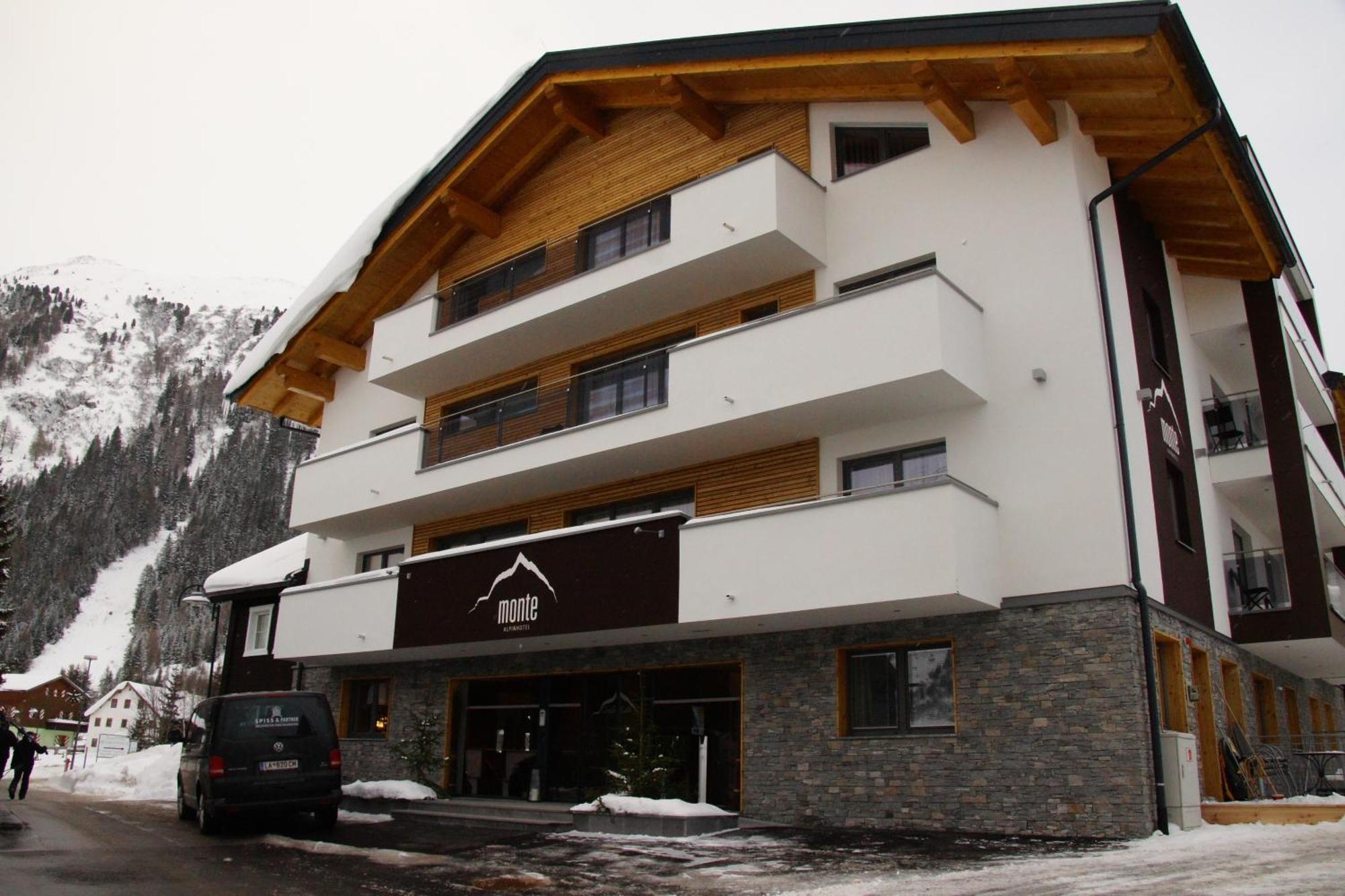 Alpinhotel Monte Superior - Silvretta Card Premium Betrieb Гальтюр Екстер'єр фото