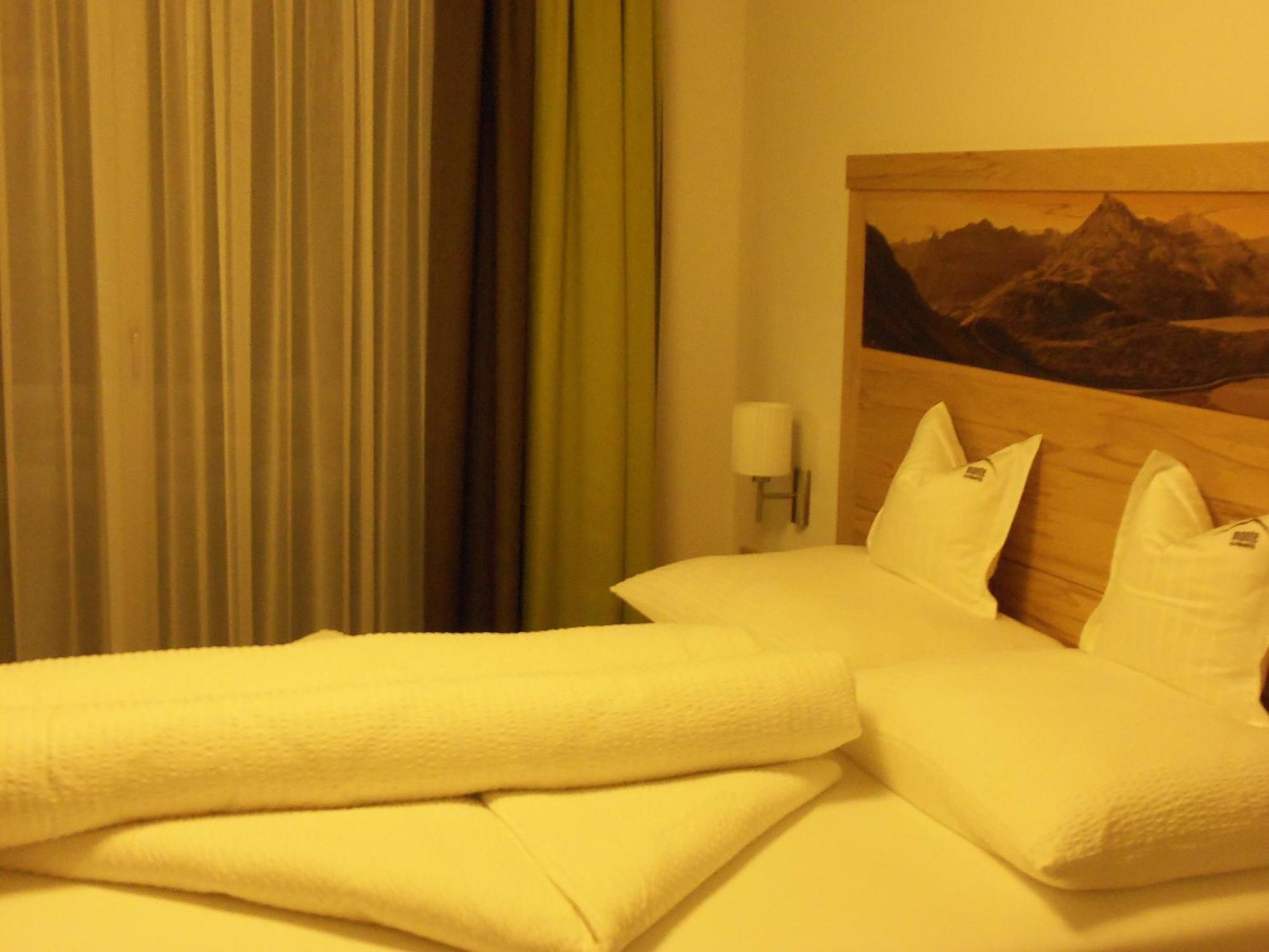 Alpinhotel Monte Superior - Silvretta Card Premium Betrieb Гальтюр Екстер'єр фото