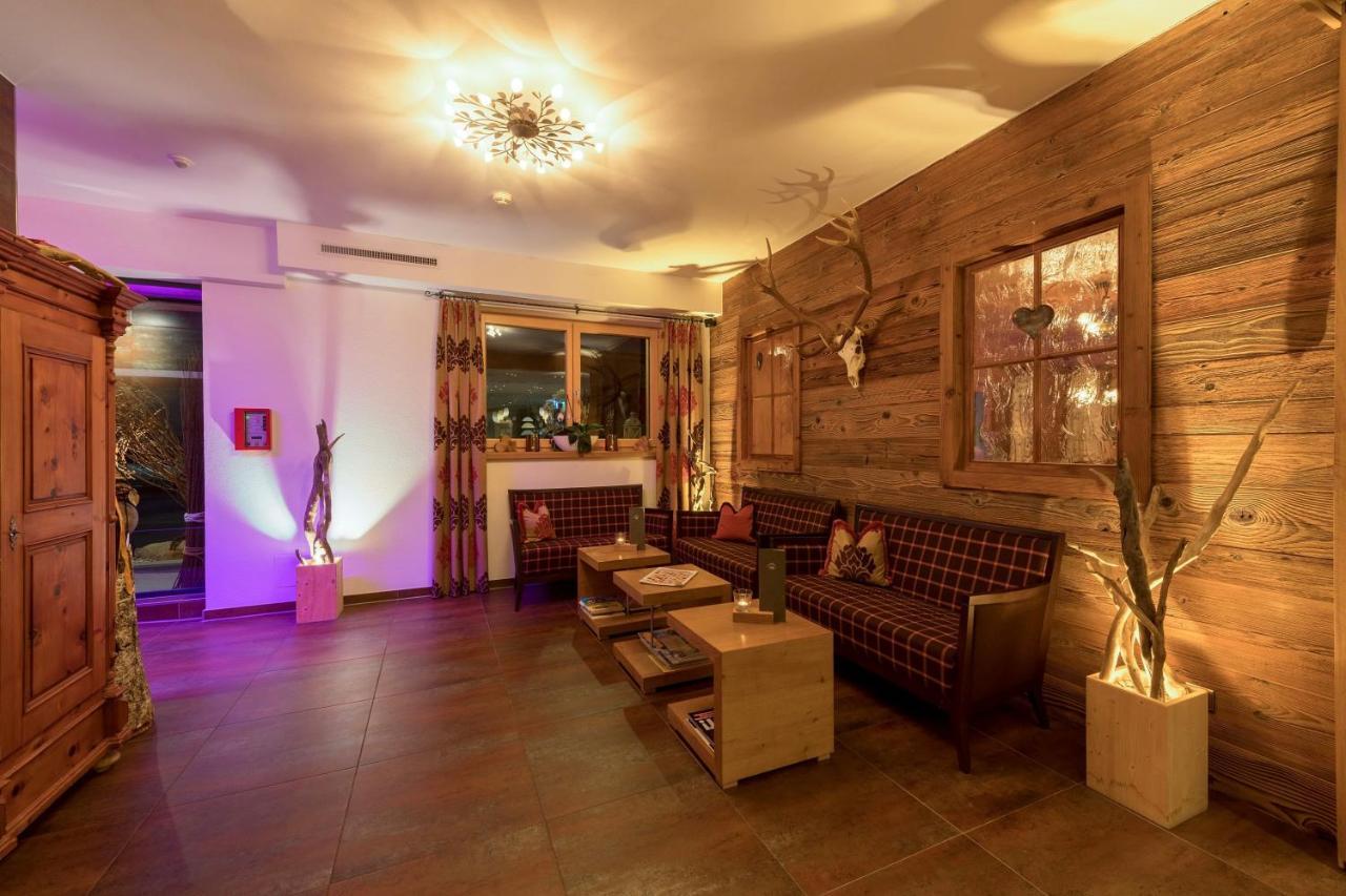 Alpinhotel Monte Superior - Silvretta Card Premium Betrieb Гальтюр Екстер'єр фото