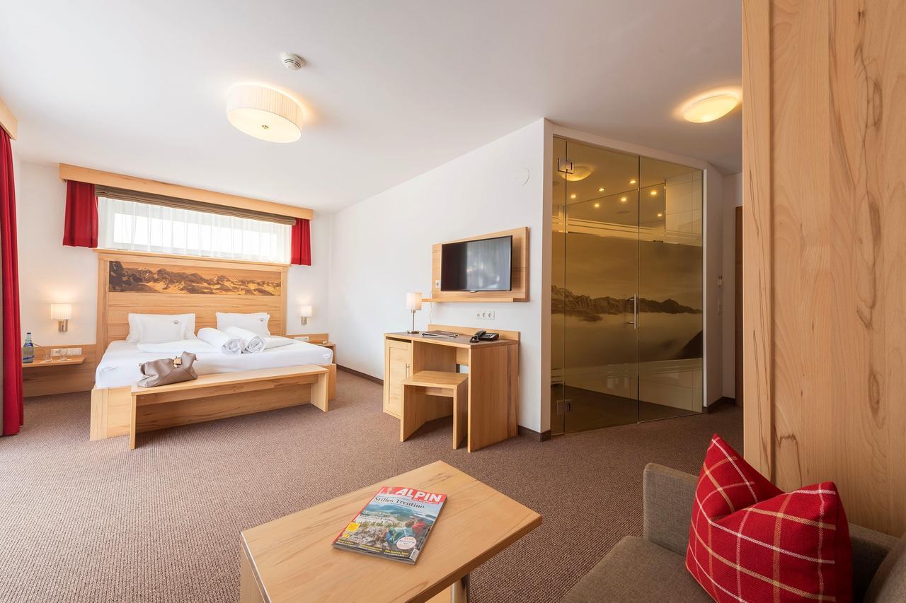 Alpinhotel Monte Superior - Silvretta Card Premium Betrieb Гальтюр Екстер'єр фото
