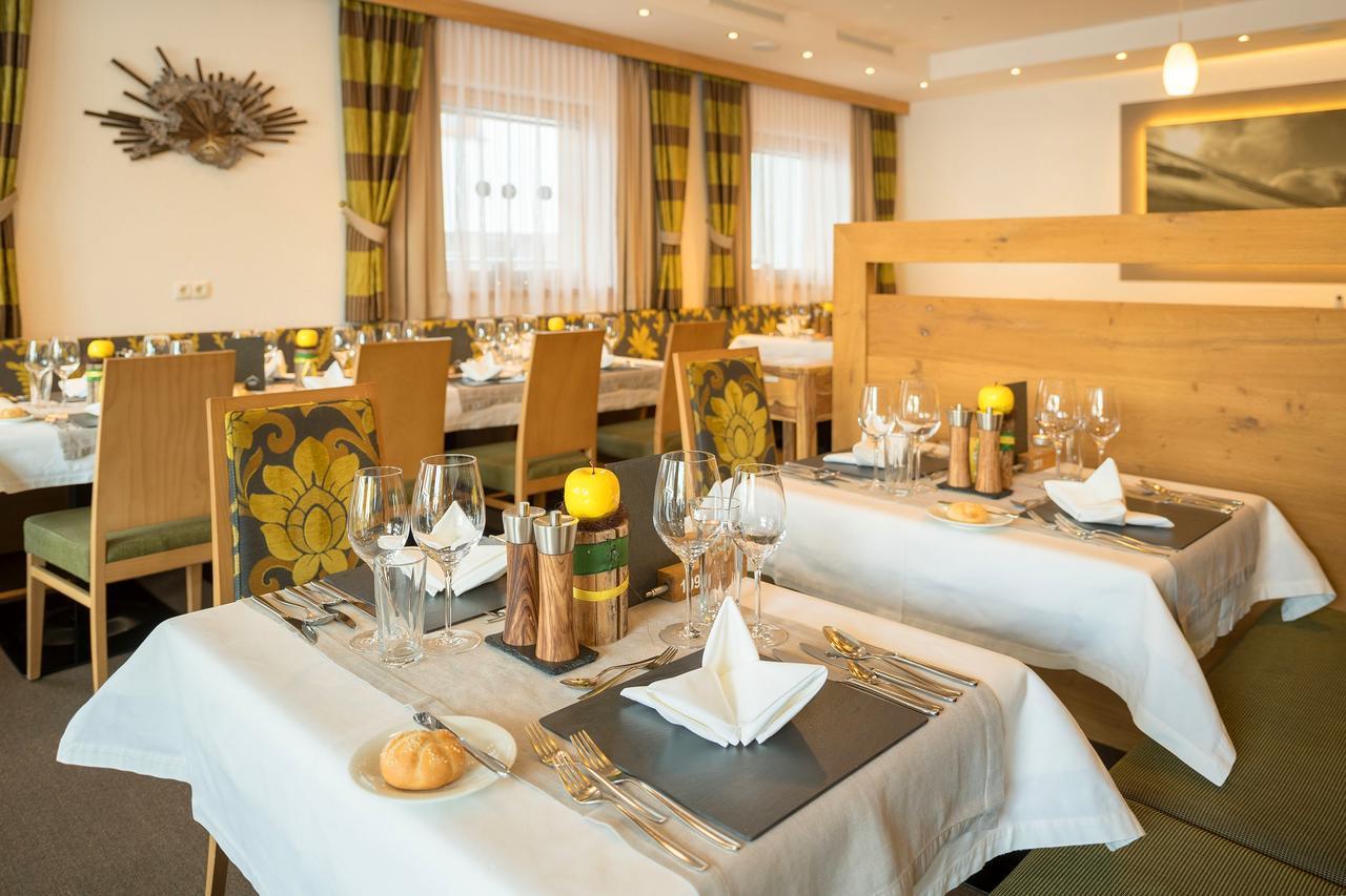 Alpinhotel Monte Superior - Silvretta Card Premium Betrieb Гальтюр Екстер'єр фото